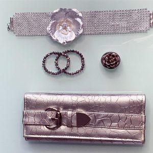'Exotic Flower' Handmade Necklace, Semi-Precious Bracelets & Matching Purse (Ivory, Silver Shades)