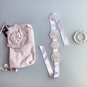 'Innocence' Handmade Necklace, Semi-Precious Bracelets & Matching Purse (Clear & Ivory, Silver)